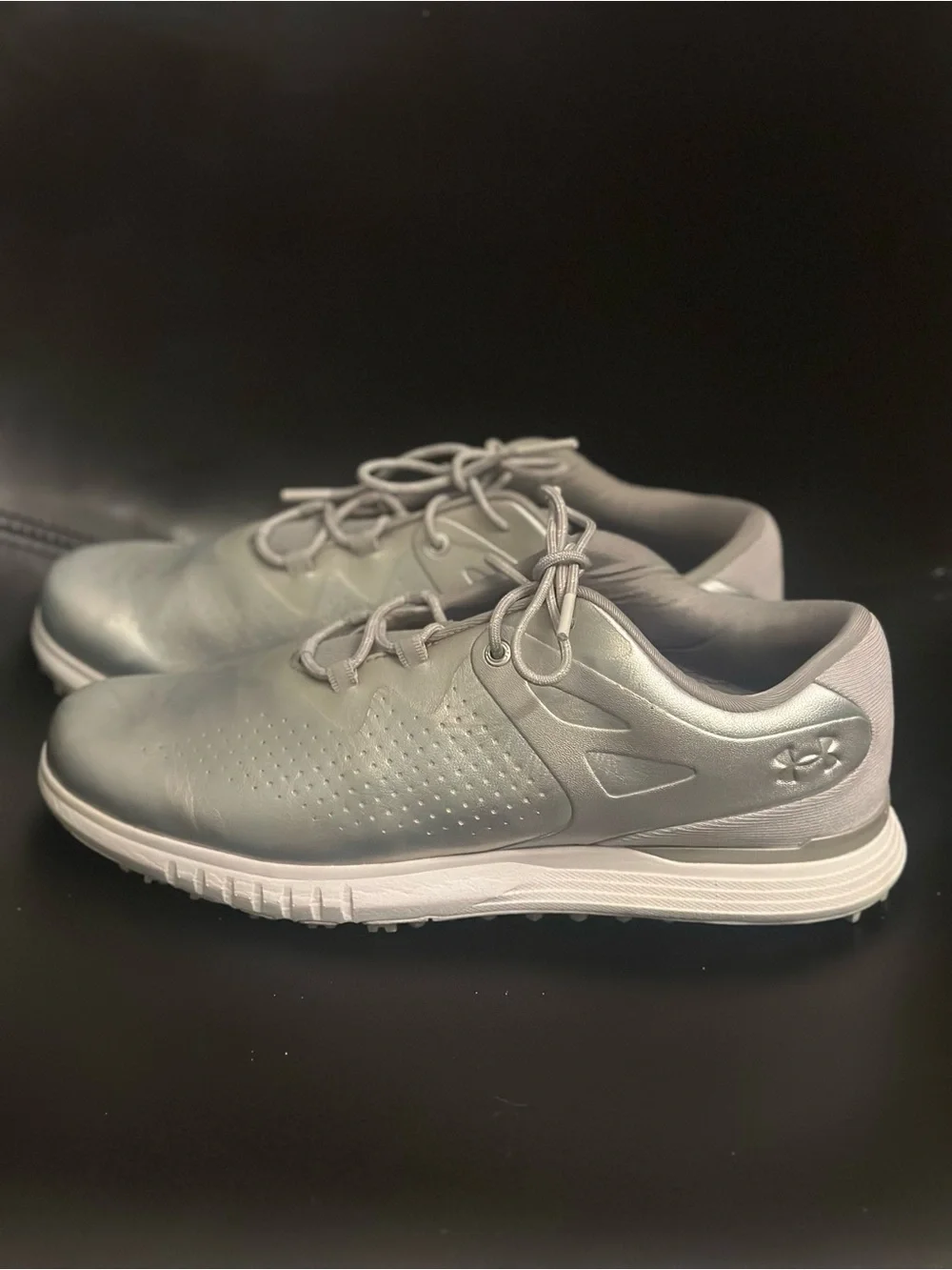 Under Armour Women's Charged Breathe SL spikeless golf shoes Size 8.5 - AMAZING